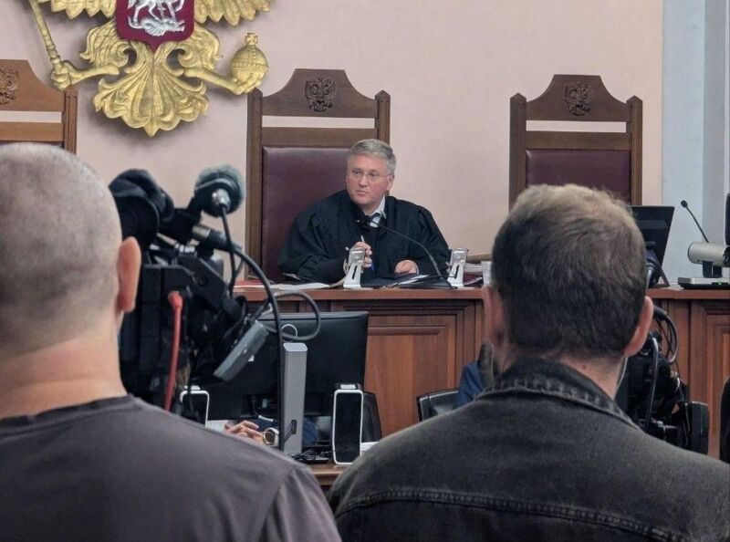Image for the Tweet beginning: 🧐 While Russia's Supreme Court